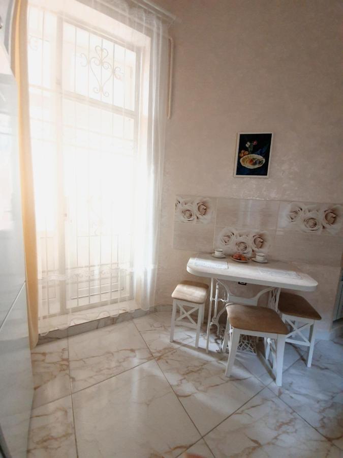 Апартаменти У Шевальє. Lvov Exteriér fotografie